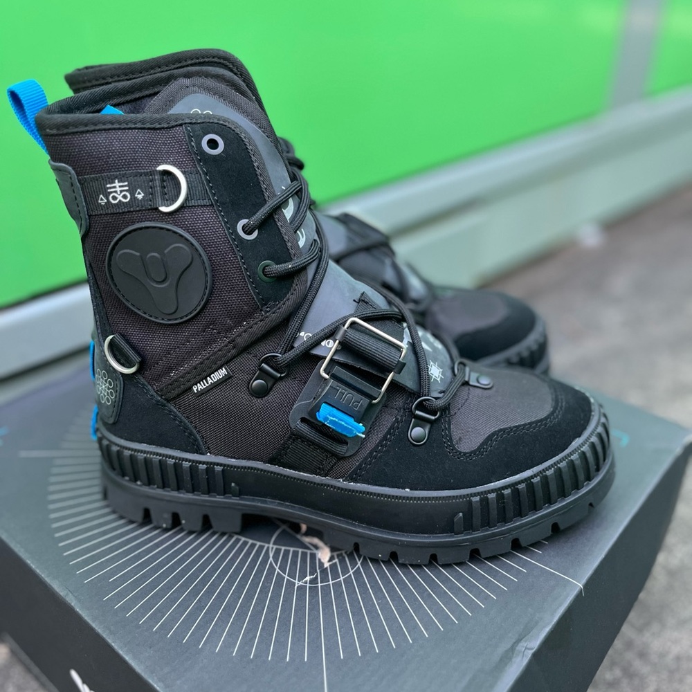 🆕 Palladium PL Shock Witch Queen Black Boots with Blue Accent unisex - Picture 5 of 5